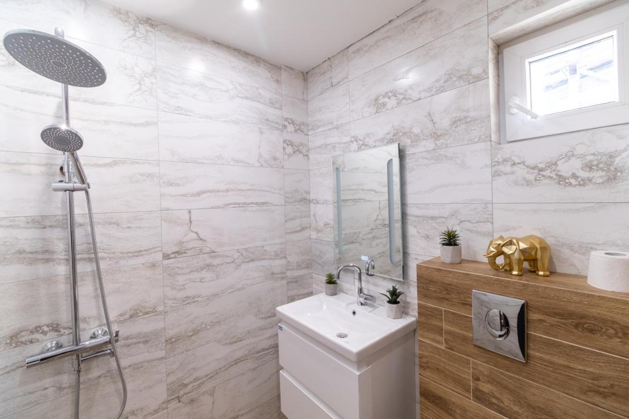 Chic 1Br Apartment With Balcony In Plovdiv Buitenkant foto